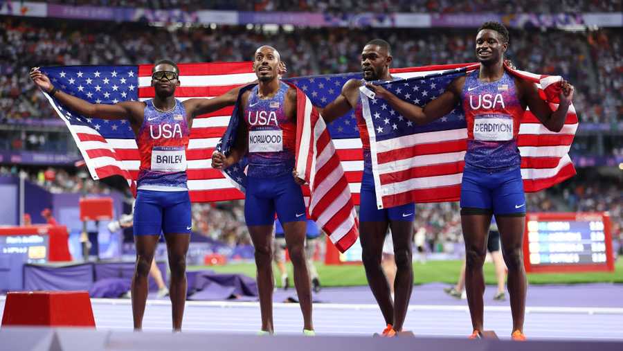 Watch U.S. men win 4x400 relay for third consecutive Olympics