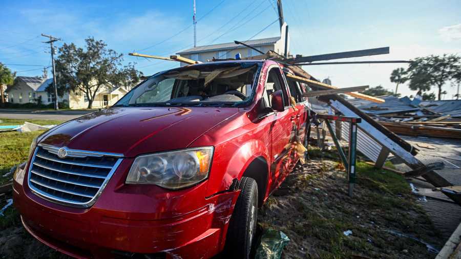Hurricane Helene leaves damage in Florida