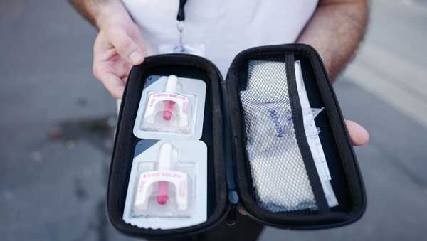 TORONTO, ON - October 2 The contents of a Narcan first aid kit are shown. The Toronto Overdose Prevention Society is offering bystander overdose prevention, demonstrating first aid techniques and handing out free Narcan kits at Yonge and Dundas Square. October 2, 2024 Michelle Mengsu Chang/Toronto Star Michelle Mengsu Chang/Toronto Star        (Michelle Mengsu Chang/Toronto Star via Getty Images)