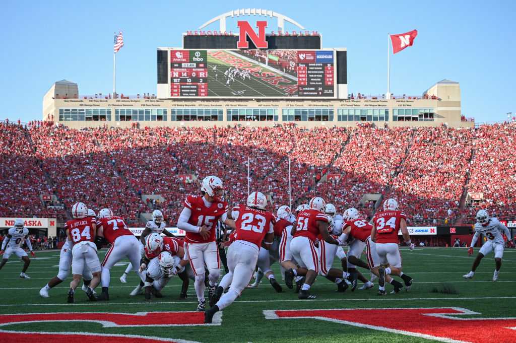 Omaha Tom Shatel Grades Huskers, 1 Win Away From Bowl Eligibility