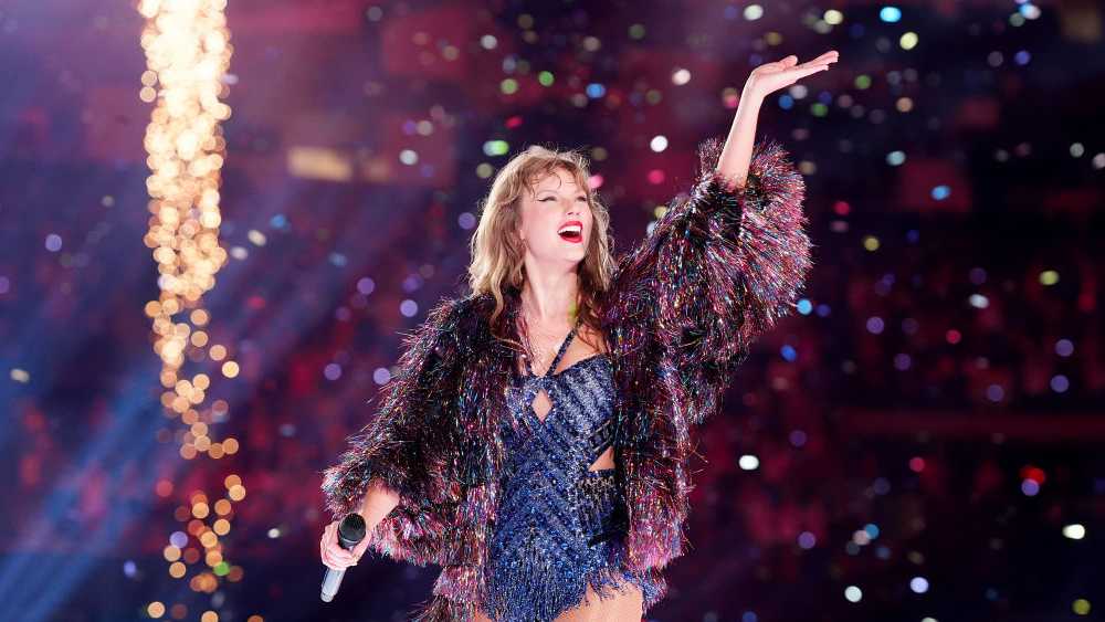 Taylor Swift performs final show in New Orleans