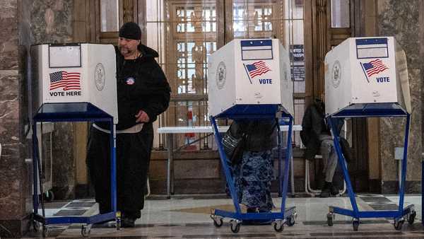 Voters cast their ballot during early voting in the Bronx Borough of New York City on November 1, 2024. (Photo by David Dee Delgado / AFP) (Photo by DAVID DEE DELGADO/AFP via Getty Images)