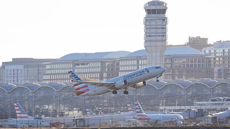 American Airlines grounds flights, including some out of Des Moines