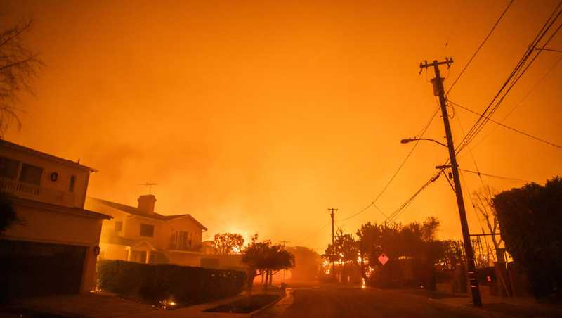 LIVE: Officials provide update on Los Angeles wildfires