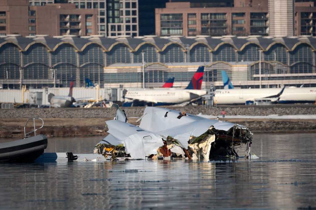 Bill requiring aircraft locator systems that NTSB recommends to prevent midair collisions fails