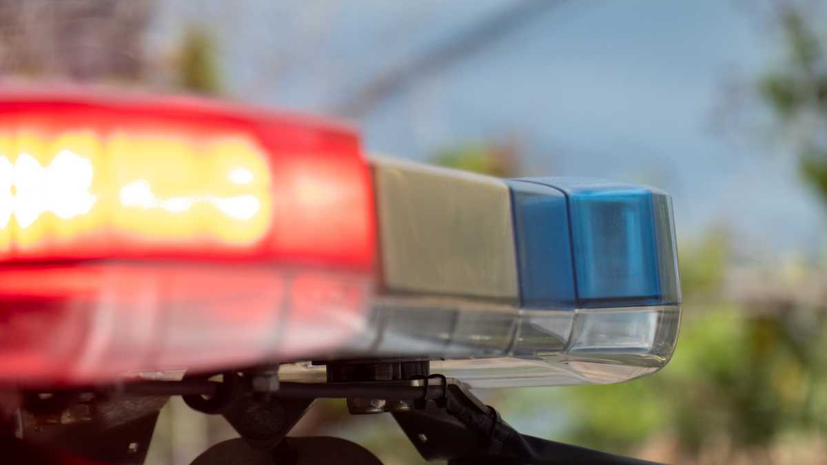 Teen shot while driving in New Mexico