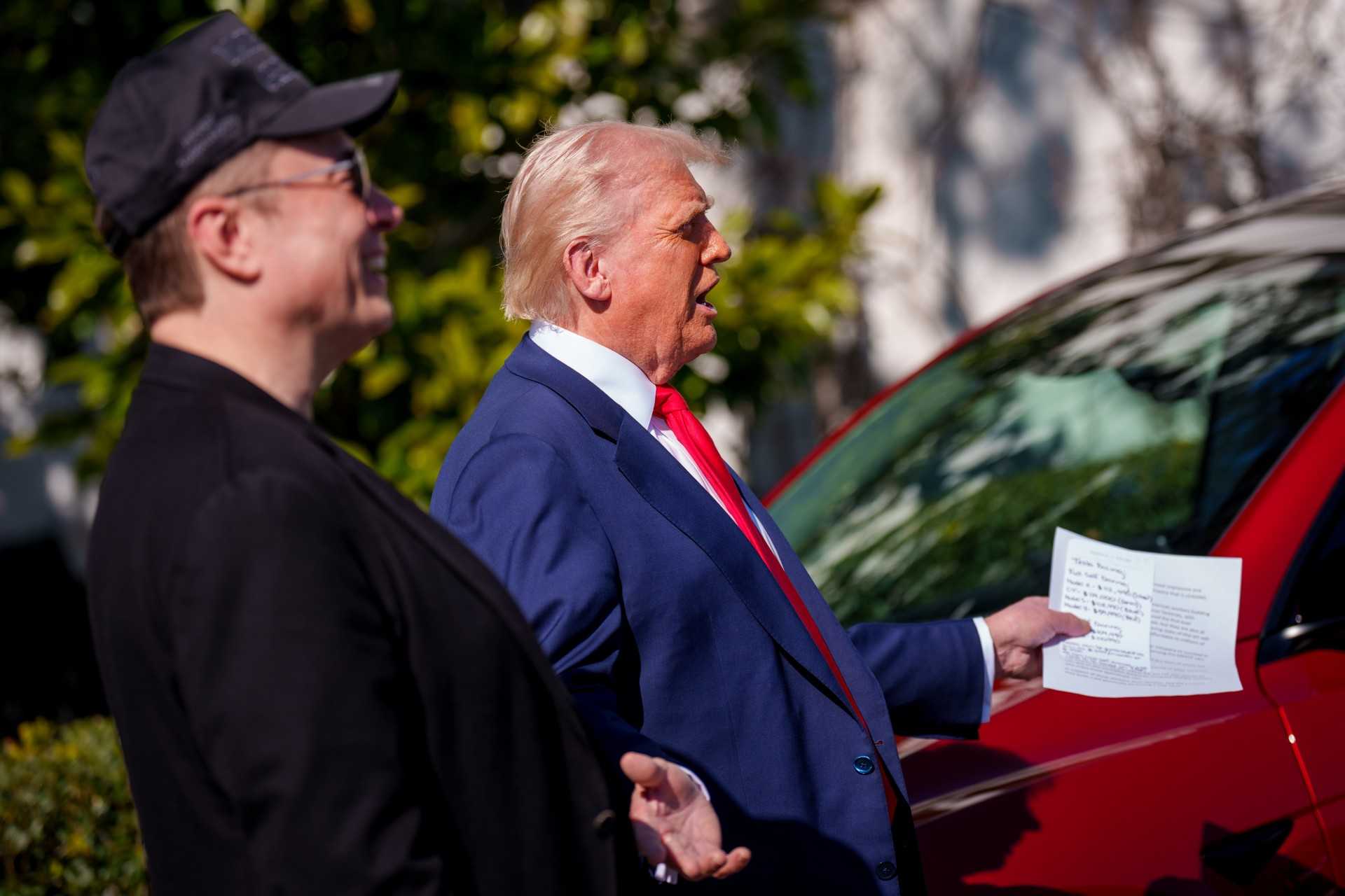 Trump selects a new Tesla on White House driveway to show support for Musk