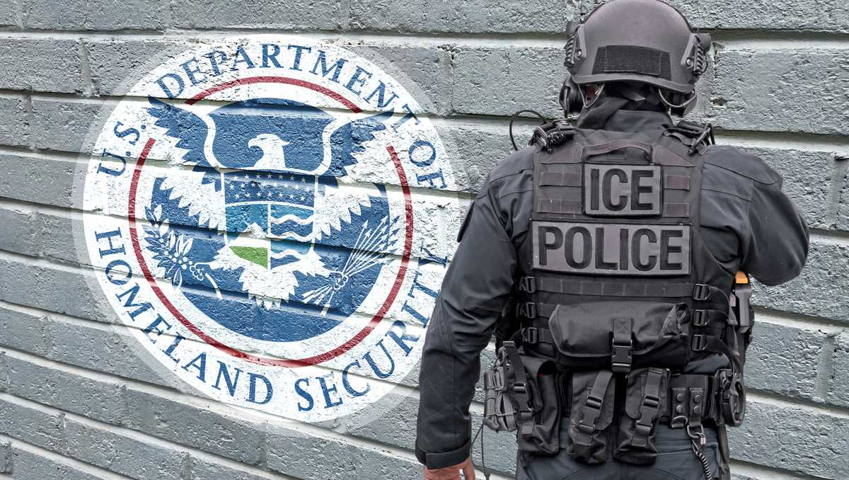 Construction workers detained by ICE in Hardwick