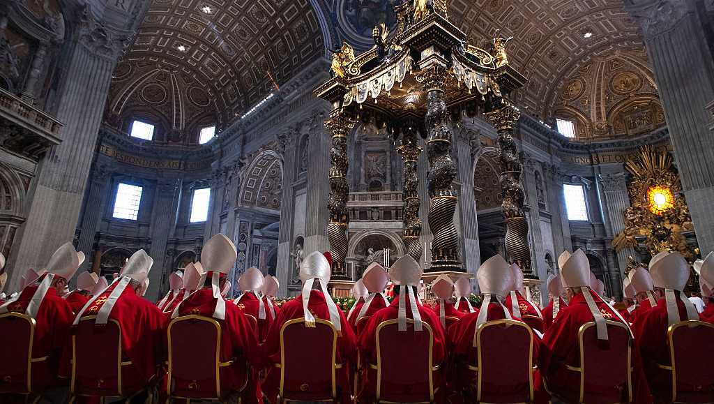 Cardinals Consult 'Conclave' Film Amid Papal Vote