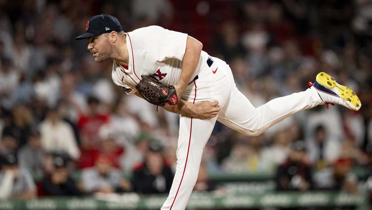 Red Sox Pitcher Hendriks Reports Vile Death Threats After Mets Loss