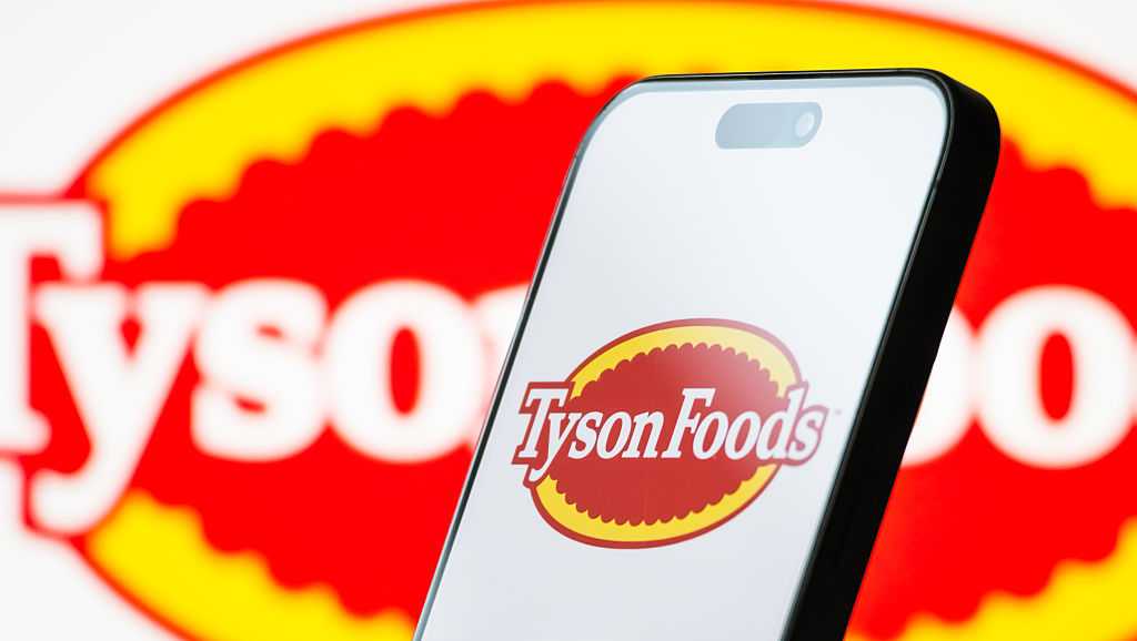 Tyson Foods closing beef processing plant in Nebraska