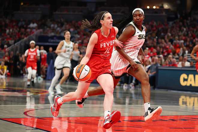 Photos from Game 1 of 2025 WNBA season for Caitlin Clark, Indiana Fever