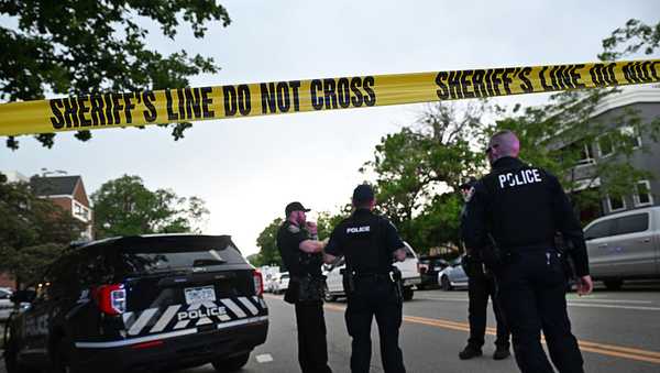 : Law enforcement officials are on scene to investigate an attack on the Pearl Street Mall in Boulder, Colorado on June 1, 2025.Redfearn was unable to specify the number of people who were hurt, but said in a Sunday afternoon news briefing that the extent of their injuries ranged from minor to life-threatening. (Photo by Helen H. Richardson/MediaNews Group/The Denver Post via Getty Images)