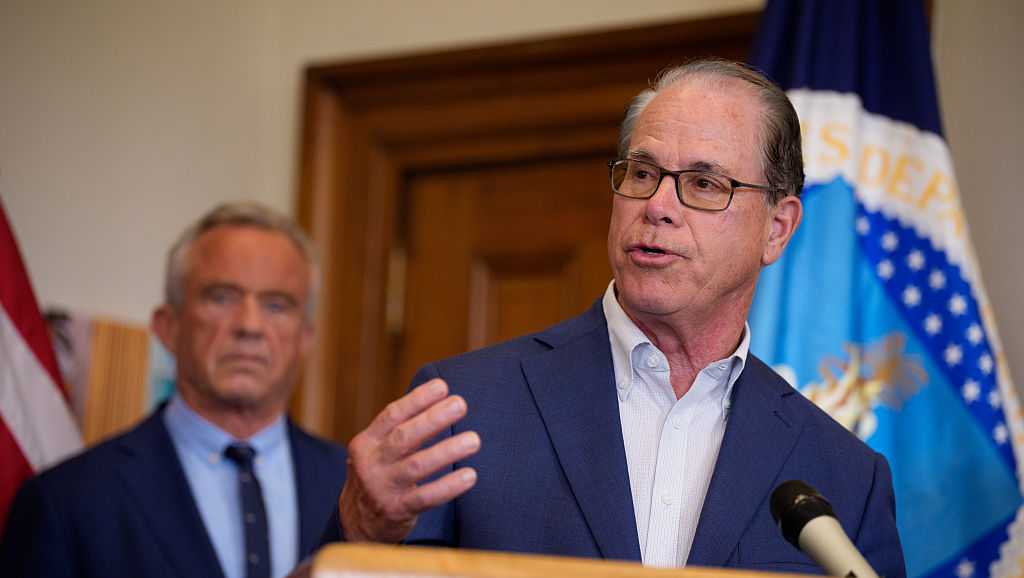 Indiana Gov. Braun calls special session to redraw state’s congressional boundaries