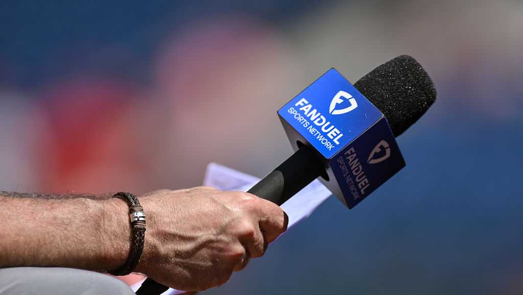 Reports: Reds among 9 teams to cancel contracts with FanDuel Sports Network