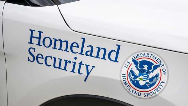 Kansas City, Missouri, Homeland Security vehicle sitting outside the Richard Bolling Federal Building. (Photo by: Michael Siluk/UCG/Universal Images Group via Getty Images)