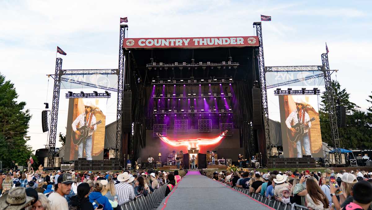 Jordan Riley Wisconsin Country Thunder Music Festival reveals 2026 lineup - WISN