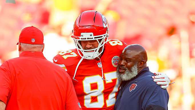 Travis Kelce praises Eric Bieniemy ahead of expected return to KC