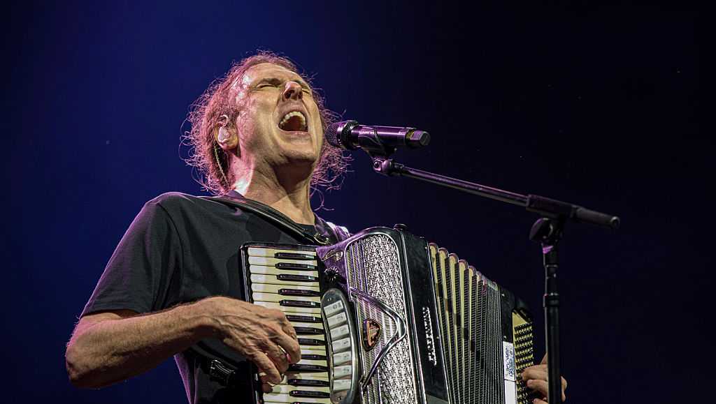 "Weird Al" Yankovic to play Vermont show next summer