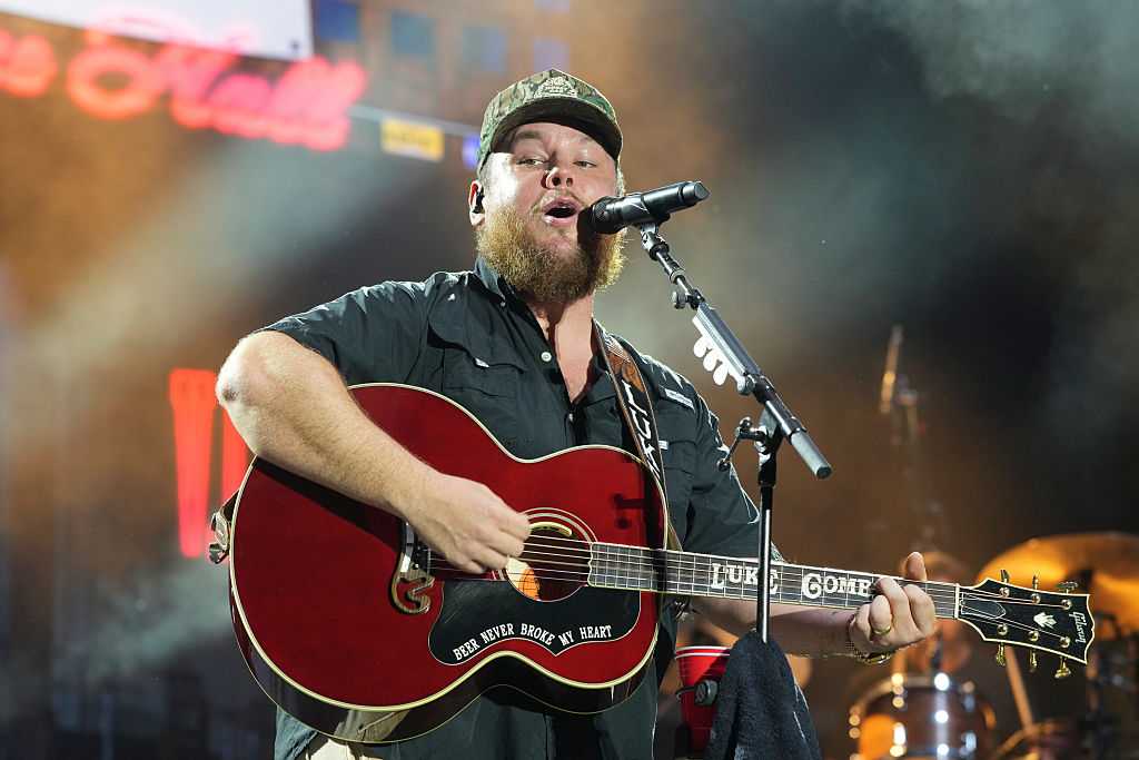 Know before you go: Luke Combs headlining show at Jack Trice Stadium