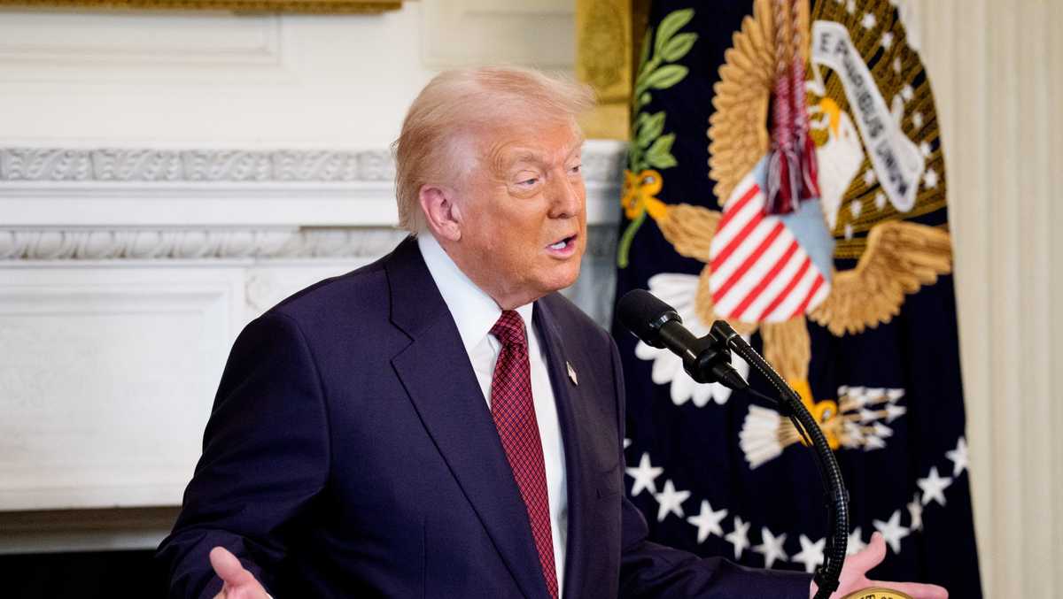 Shutdown becomes longest in history as Trump urges GOP to end filibuster