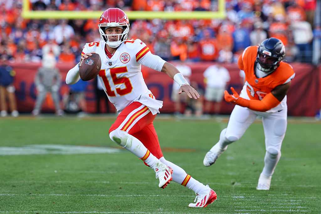Mahomes acknowledges uphill AFC West climb after loss to Broncos