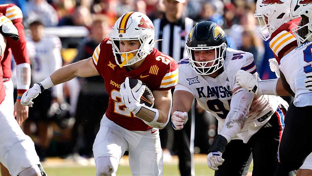 Flora listed as starting RB in Iowa State's first depth chart