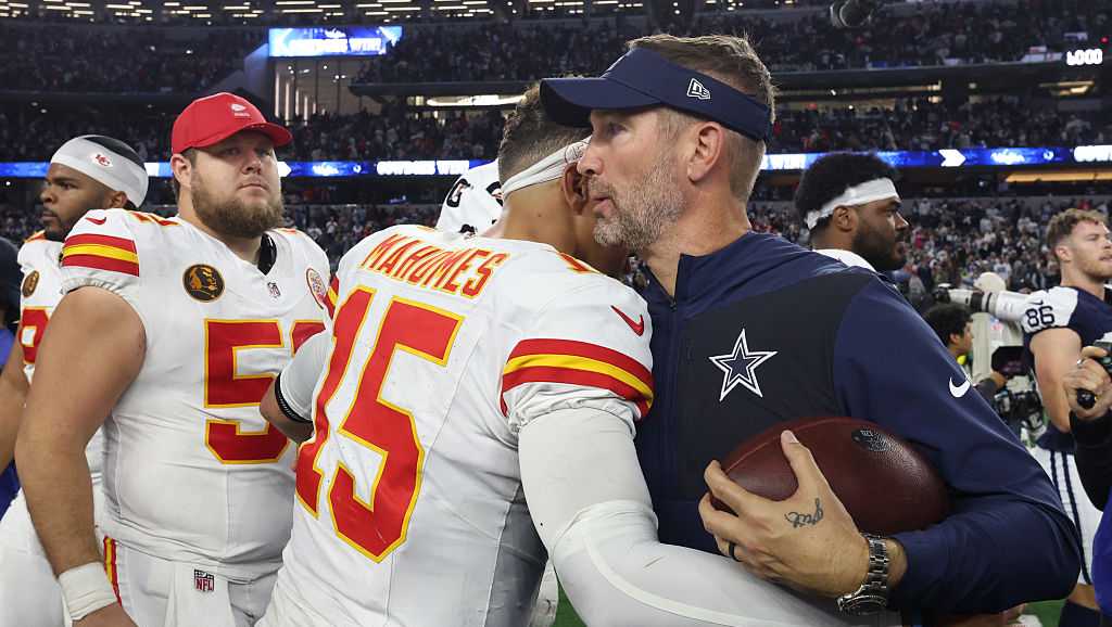 Chiefs-Cowboys: Brian Schottenheimer beats Marty's former team