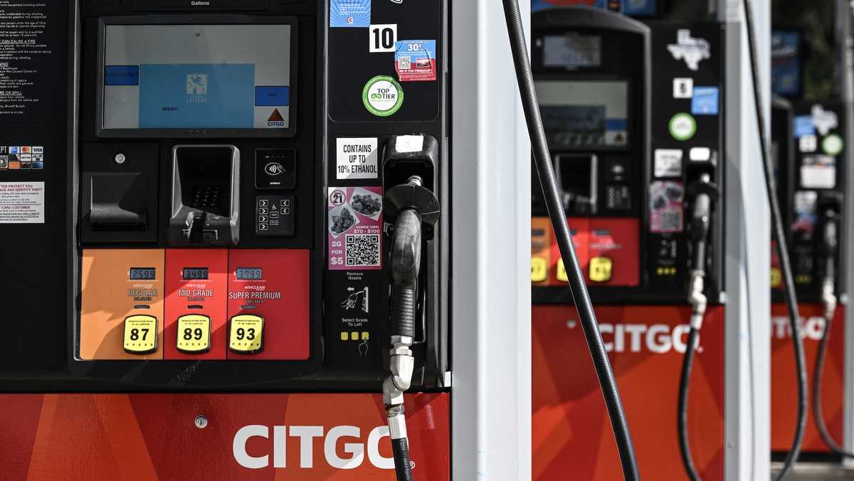 Gas prices rise again, crude oil prices ease amid conflict with Iran