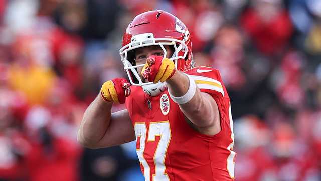'It’s an honor to be out there': Kelce says Chiefs will keep fighting despite playoff elimination