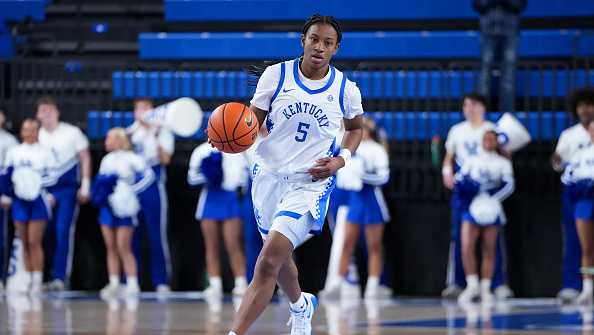 Kentucky womens basketball closes out non-conference schedule with dominant win over Hofstra