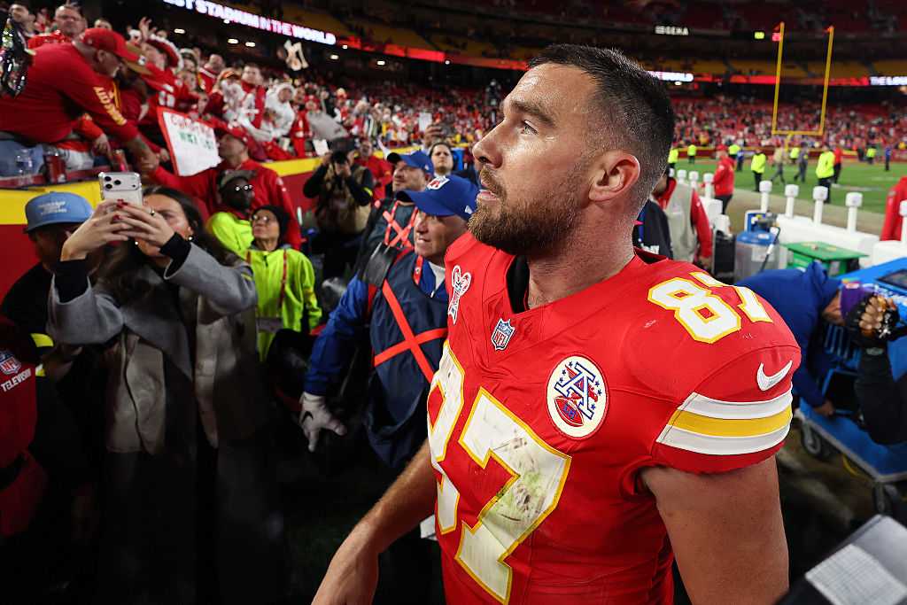 Travis Kelce speaks on Arrowhead Stadium, his future as Chiefs season nears end