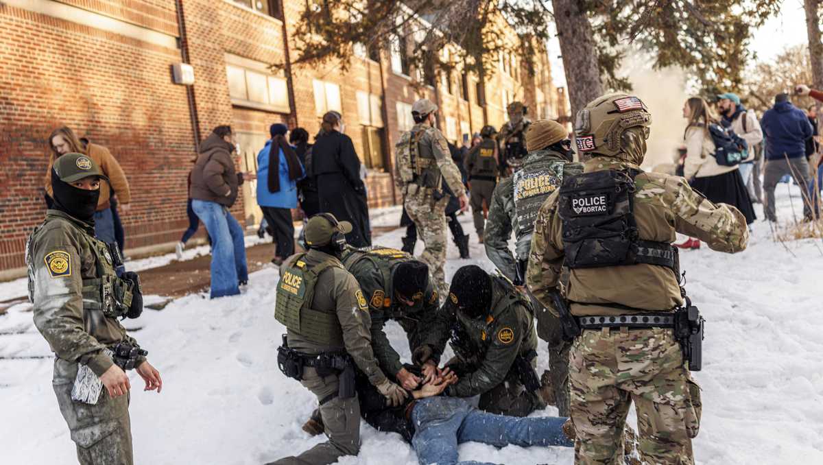 Minnesota, Twin Cities sue the federal government to stop the immigration crackdown