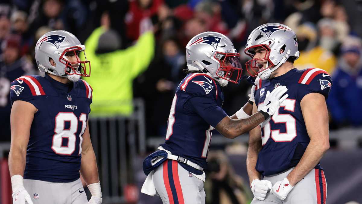 Patriots’ defense dominates in 16-3 win over Chargers; first playoff win since 2019