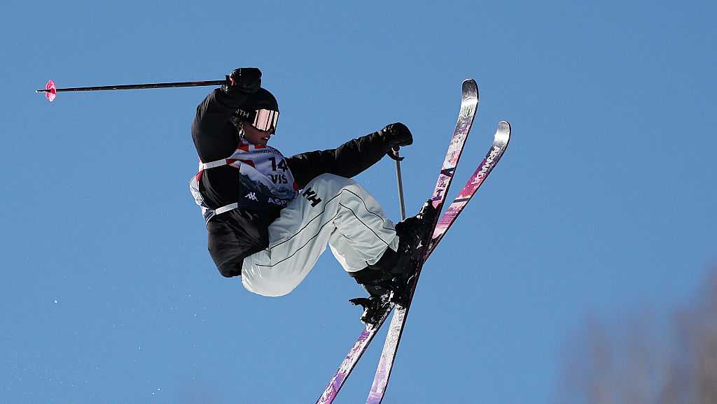 Florida grandparents cheer on Abby Winterberger in Olympic debut