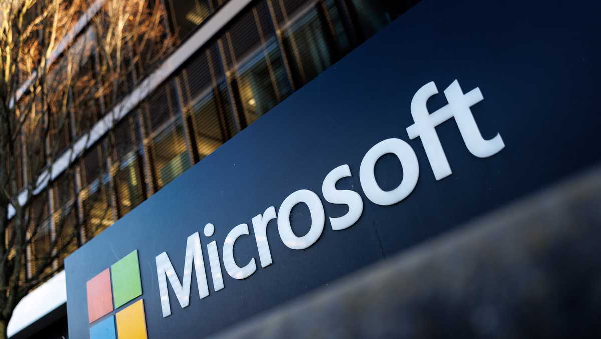 Thousands report Microsoft 365 outages, including Outlook and Teams
