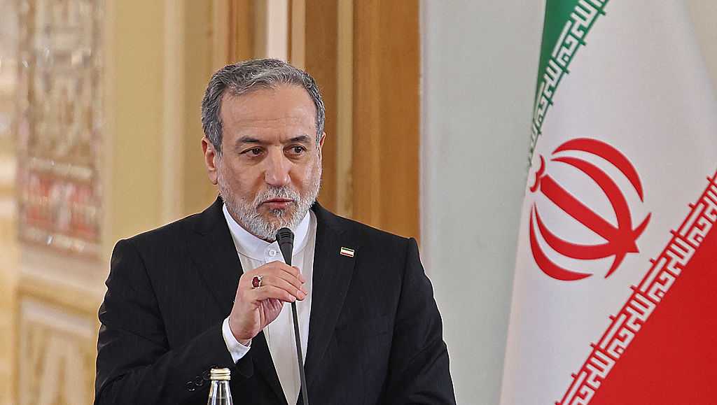 Iran's top diplomat issues most direct threat yet to US as crackdown over protests squeezes nation