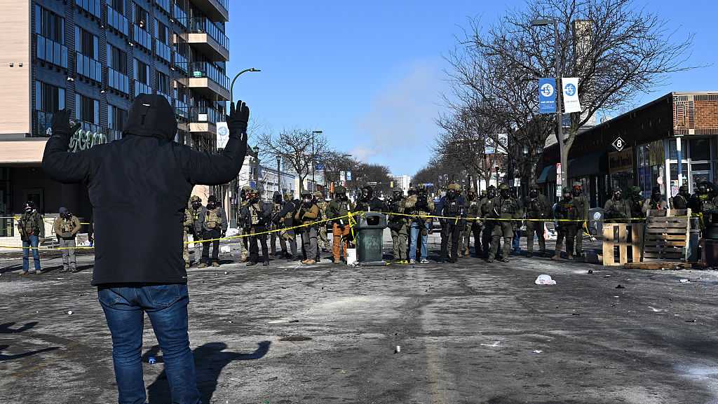 Mass. lawmakers blast ICE after deadly MN shooting: 'Cowards'