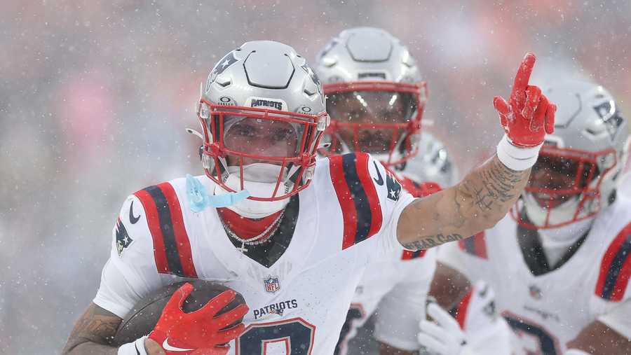 Key facts and records as Patriots head to 12th Super Bowl