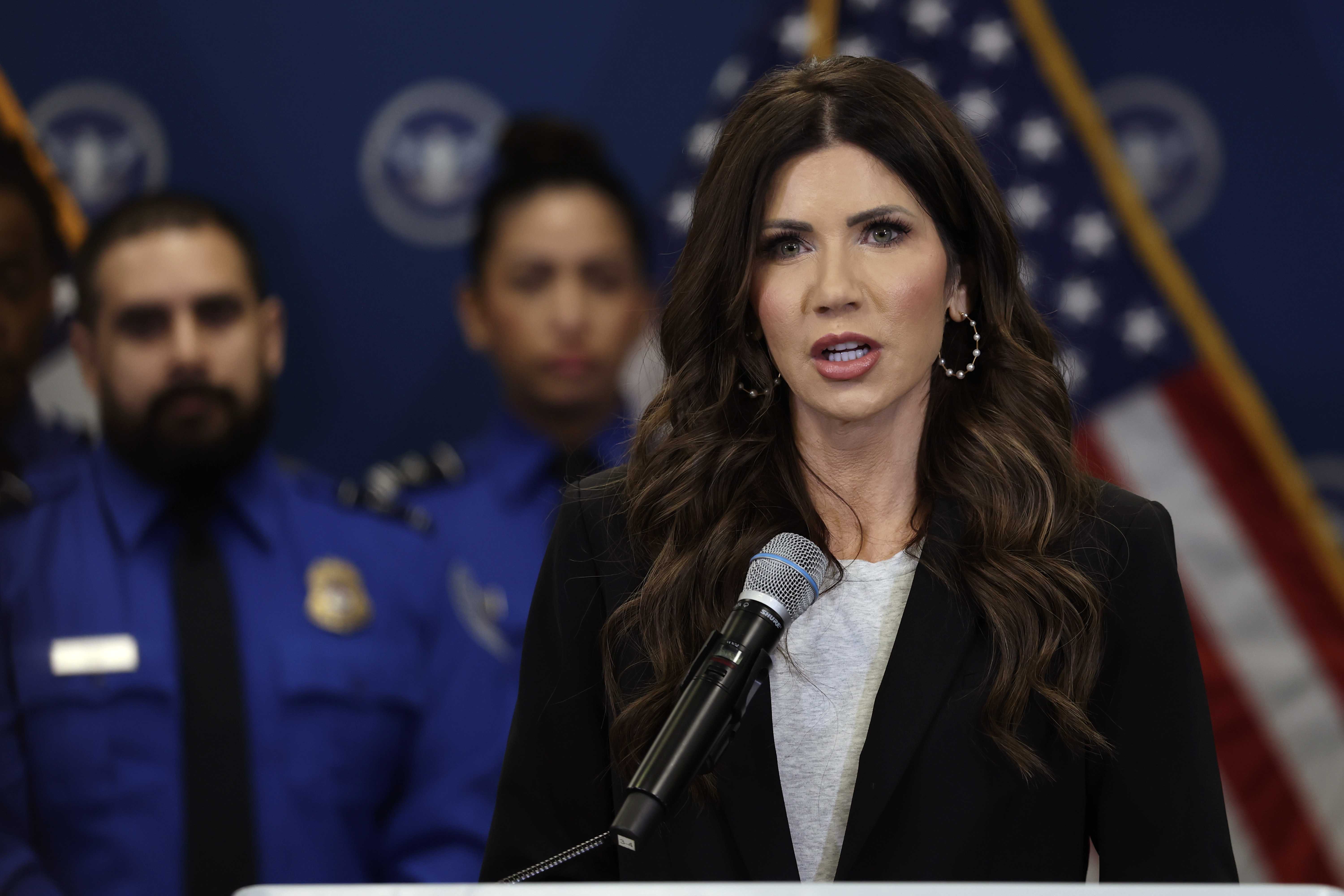 Body cameras being deployed to every DHS agent in Minneapolis, Noem announces