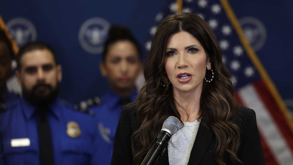 Body cameras being deployed to every DHS agent in Minneapolis, Noem announces