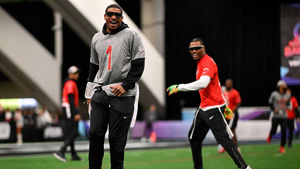 'That's crazy, chat': Ja'Marr Chase reacts to report of Crosby trade during live stream