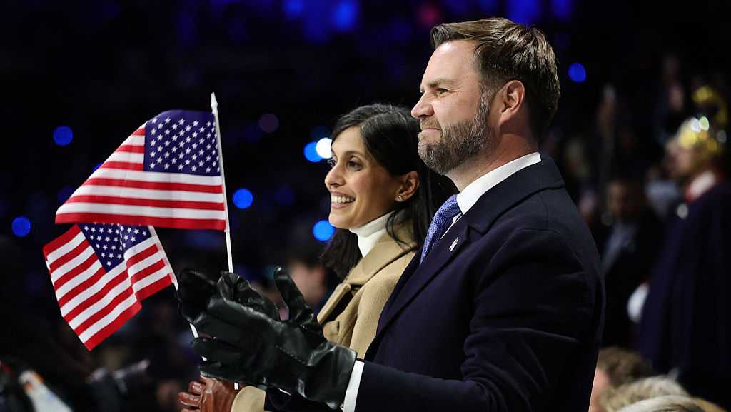 Cheers for Team USA turn to jeers for Vance at Milan Cortina opening ceremony