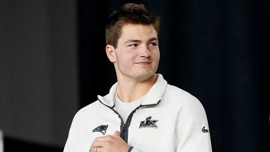 SAN JOSE, CALIFORNIA - FEBRUARY 02: Drake Maye #10 of the New England Patriots looks on during Super Bowl LX Opening Night at San Jose McEnery Convention Center on February 02, 2026 in San Jose, California. (Photo by Thearon W. Henderson/Getty Images)