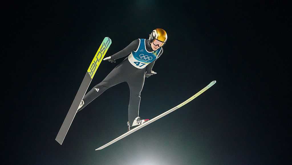 WATCH: Norway's Anna Odine Stroem stuns with massive ski jumping win