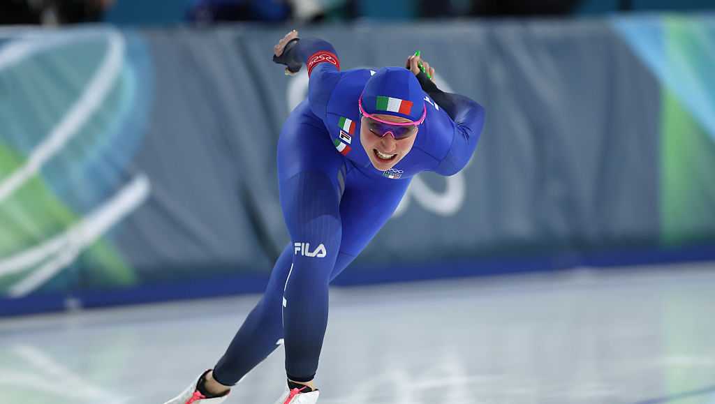 WATCH: Italy's Lollobrigida smashes the Olympic 3000m record at speed skating opener