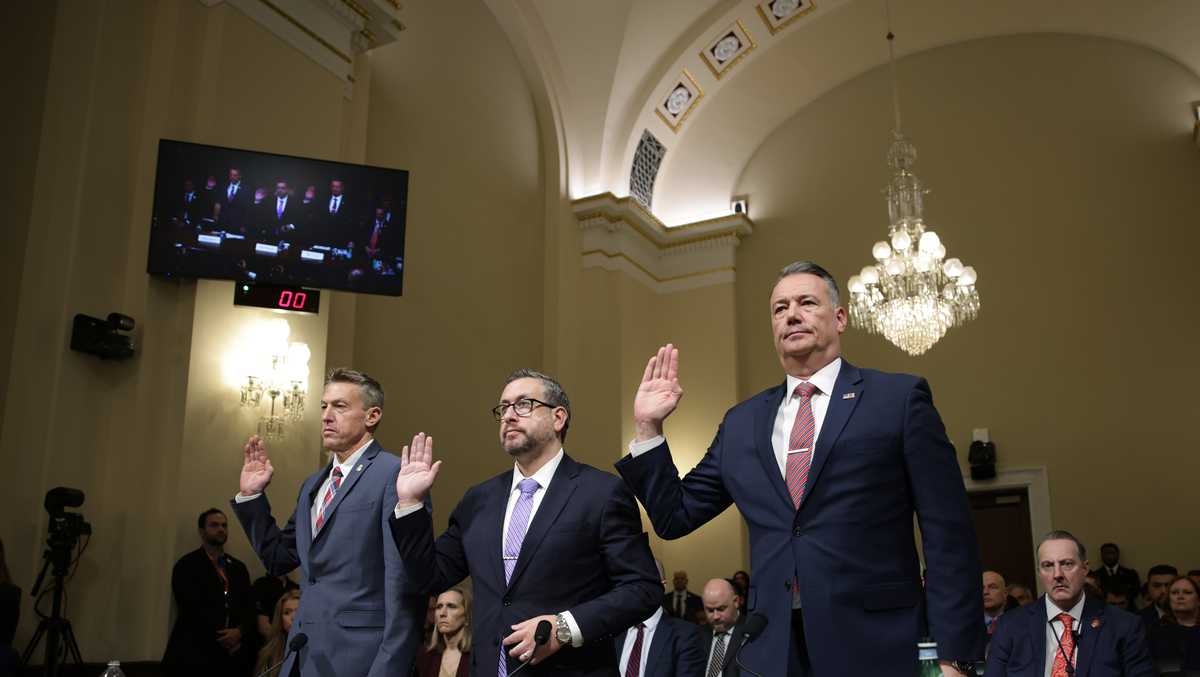 Lawmakers grill Trump's immigration chiefs during tense hearing