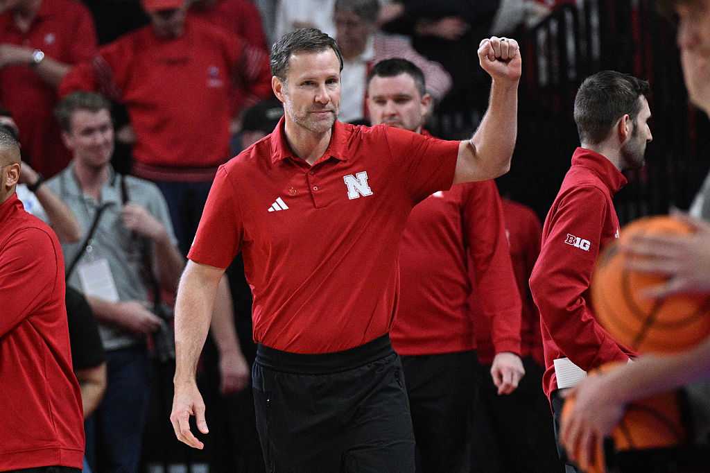 Top headlines: Huskers to NCAA tournament; Nebraska wildfires; Flight delays