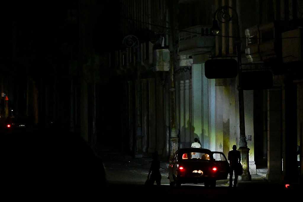 wpbf.com - Cuban officials report an island-wide blackout as country struggles with energy crisis