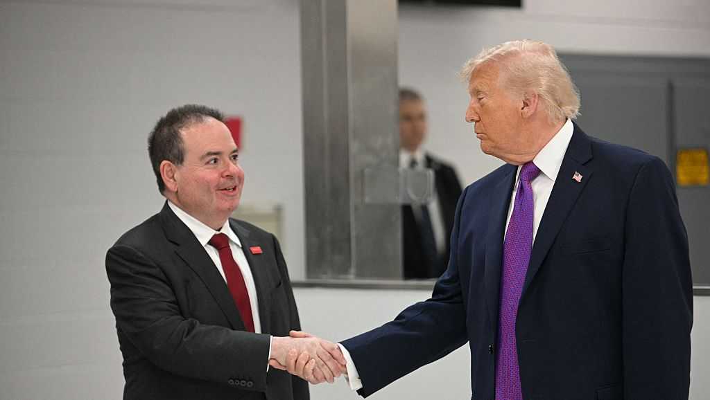 President Trump talks prescription prices, Iran war during Thermo Fisher visit